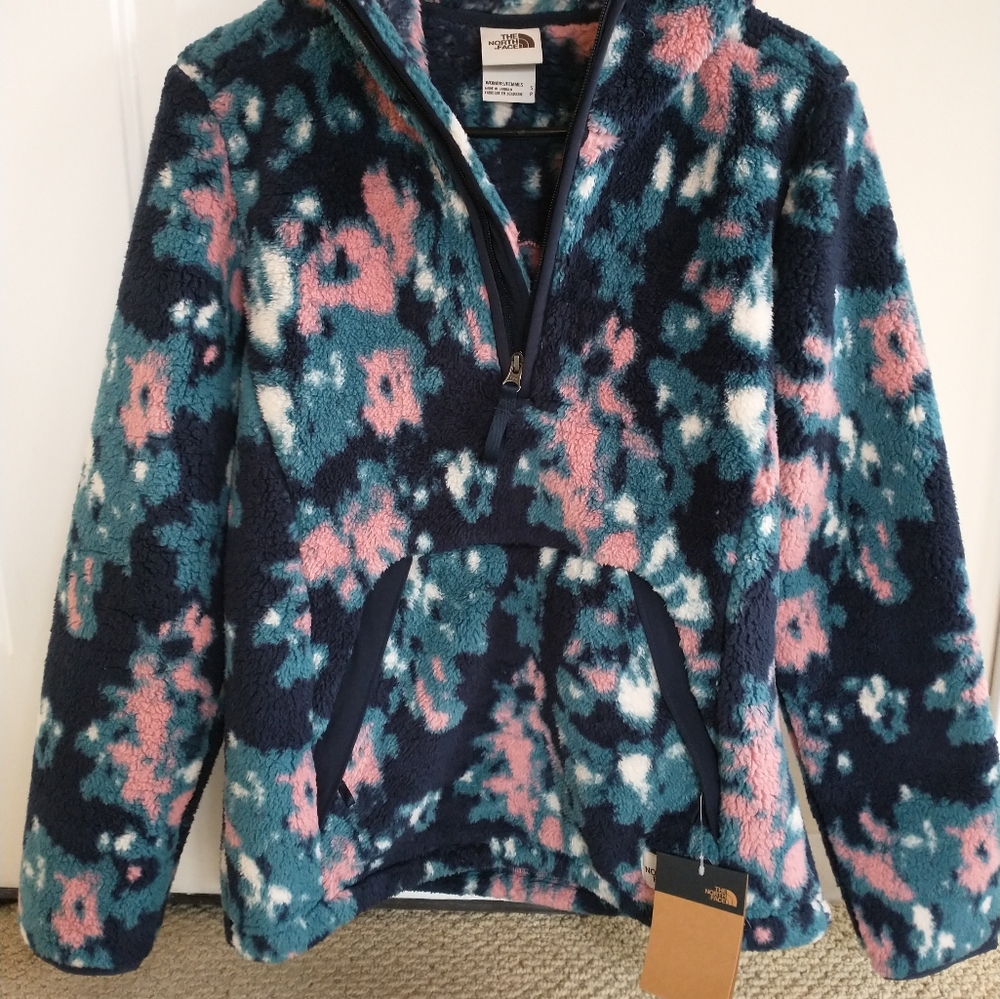 The North Face Campshire 2.0 Hoodie size small